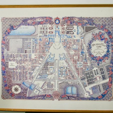 Les Petits Apparts Versailles Esterno foto