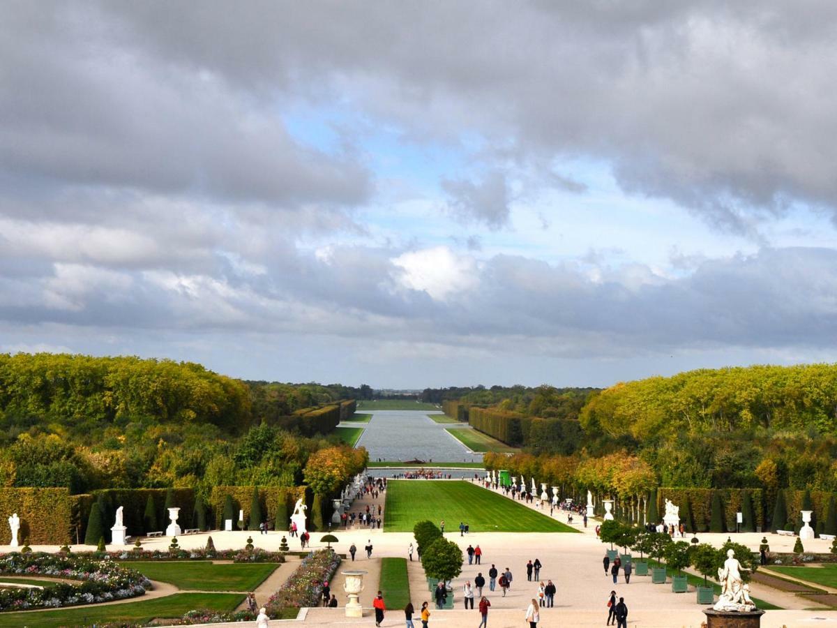 Les Petits Apparts Versailles Esterno foto